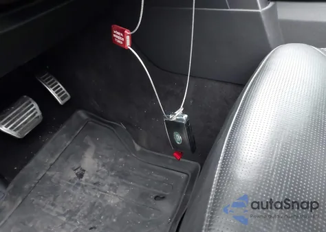 2018 Land Rover Discovery Hse from USA, damaged, VIN SALRR2RV1JA065743